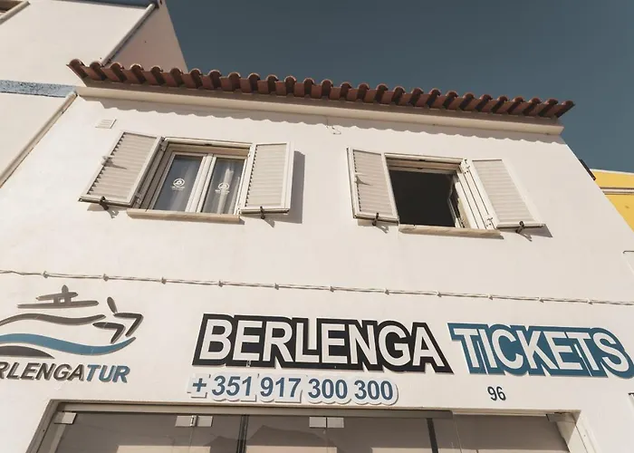 04 - Loft In The Heart Of